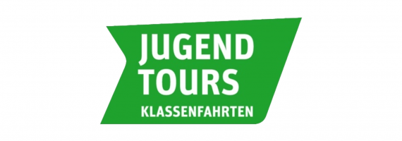 Mitarbeiterfoto Anja Küttler auf E-Bike